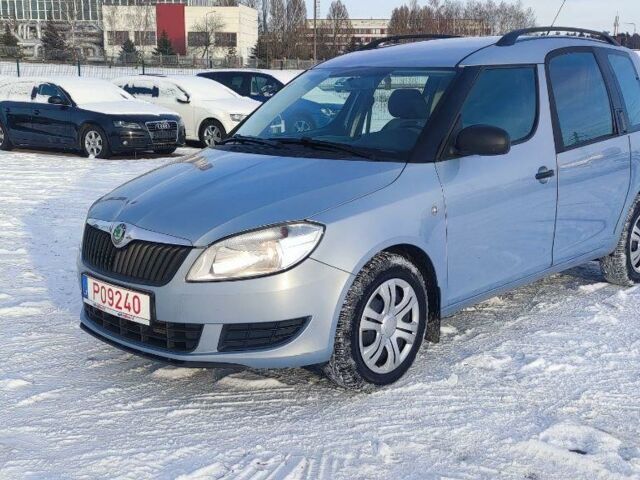 Синий Шкода Румстер, объемом двигателя 1.6 л и пробегом 197 тыс. км за 2500 $, фото 1 на Automoto.ua