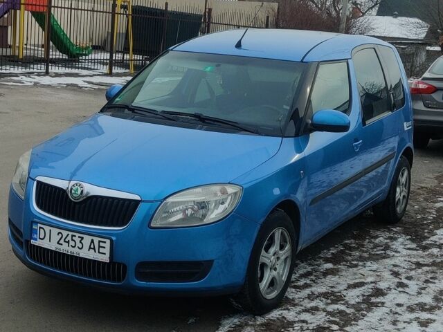 Синий Шкода Румстер, объемом двигателя 1.4 л и пробегом 320 тыс. км за 4500 $, фото 1 на Automoto.ua