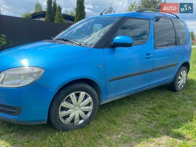 Синий Шкода Румстер, объемом двигателя 1.42 л и пробегом 363 тыс. км за 4800 $, фото 1 на Automoto.ua