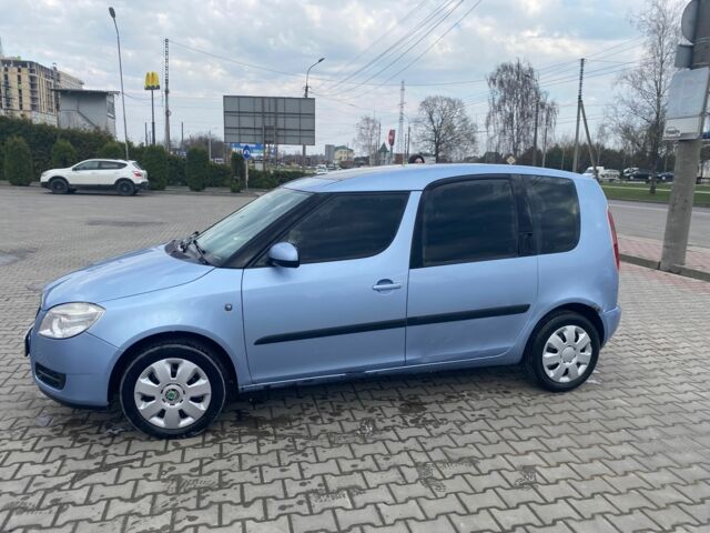 Синий Шкода Румстер, объемом двигателя 1.4 л и пробегом 395 тыс. км за 3800 $, фото 1 на Automoto.ua