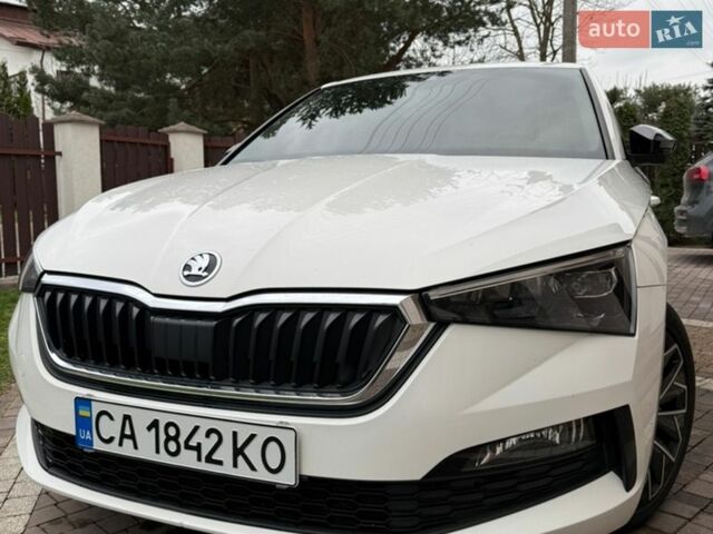 Білий Шкода Scala, об'ємом двигуна 1.6 л та пробігом 239 тис. км за 14700 $, фото 1 на Automoto.ua