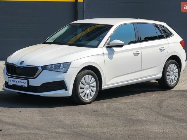 Білий Шкода Scala, об'ємом двигуна 1.6 л та пробігом 145 тис. км за 13500 $, фото 1 на Automoto.ua