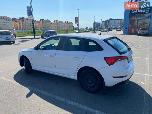 Білий Шкода Scala, об'ємом двигуна 1.6 л та пробігом 76 тис. км за 15000 $, фото 1 на Automoto.ua