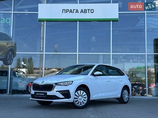Белый Шкода Scala, объемом двигателя 1 л и пробегом 25 тыс. км за 18700 $, фото 1 на Automoto.ua