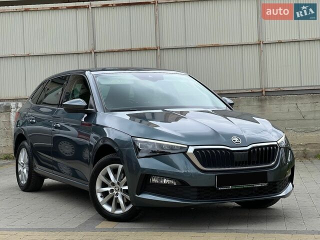 Сірий Шкода Scala, об'ємом двигуна 1.6 л та пробігом 100 тис. км за 17500 $, фото 1 на Automoto.ua
