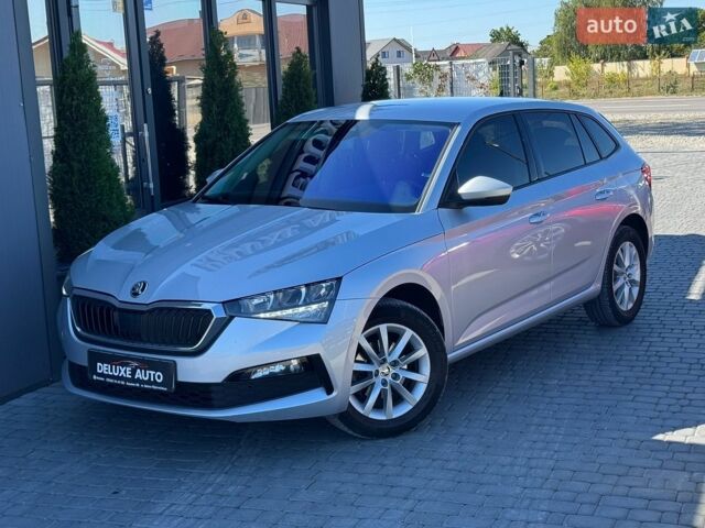 Серый Шкода Scala, объемом двигателя 1.5 л и пробегом 205 тыс. км за 12999 $, фото 1 на Automoto.ua