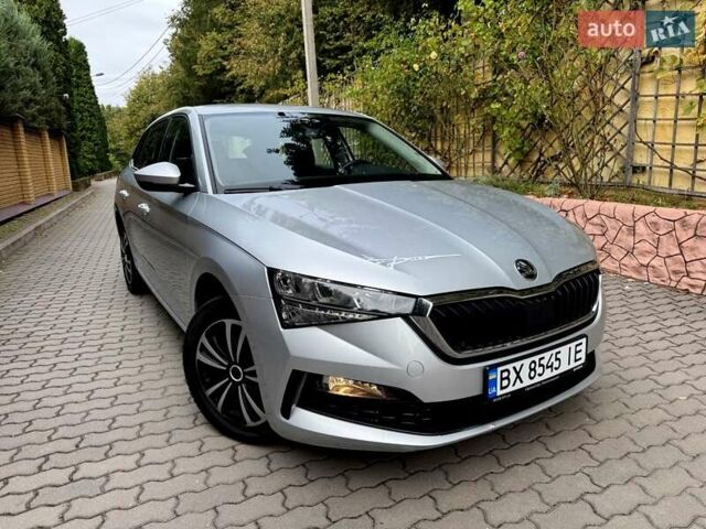 Сірий Шкода Scala, об'ємом двигуна 1.5 л та пробігом 116 тис. км за 14900 $, фото 1 на Automoto.ua