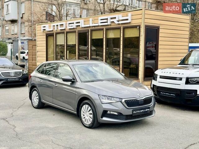 Сірий Шкода Scala, об'ємом двигуна 1.6 л та пробігом 96 тис. км за 15999 $, фото 1 на Automoto.ua