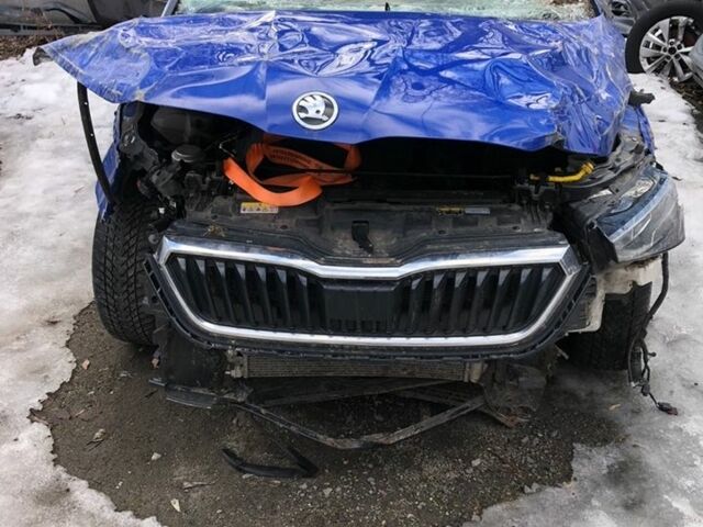 Синий Шкода Scala, объемом двигателя 1.6 л и пробегом 38 тыс. км за 4500 $, фото 1 на Automoto.ua
