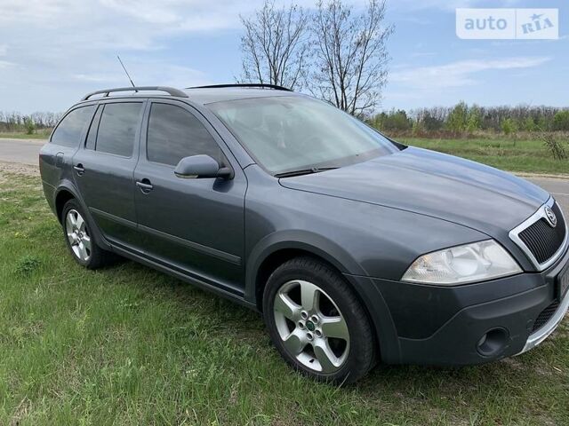 Сірий Шкода Скаут, об'ємом двигуна 2 л та пробігом 280 тис. км за 9500 $, фото 1 на Automoto.ua