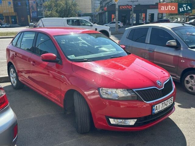 Красный Шкода Спейсбек, объемом двигателя 1.6 л и пробегом 112 тыс. км за 8800 $, фото 1 на Automoto.ua
