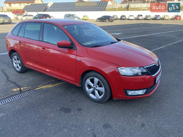 Красный Шкода Спейсбек, объемом двигателя 1.6 л и пробегом 236 тыс. км за 7000 $, фото 1 на Automoto.ua
