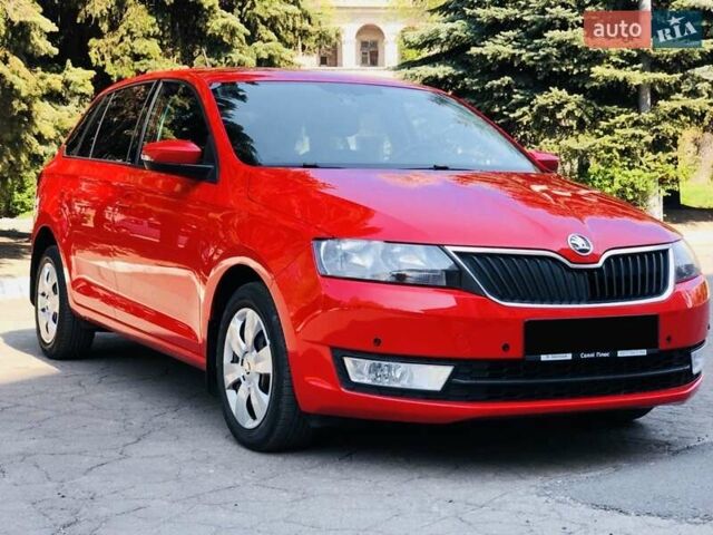 Красный Шкода Спейсбек, объемом двигателя 1.2 л и пробегом 90 тыс. км за 8200 $, фото 1 на Automoto.ua