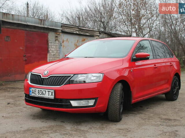 Красный Шкода Спейсбек, объемом двигателя 1.2 л и пробегом 180 тыс. км за 6400 $, фото 1 на Automoto.ua