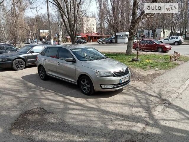 Шкода Спейсбек, об'ємом двигуна 1.2 л та пробігом 205 тис. км за 8700 $, фото 1 на Automoto.ua