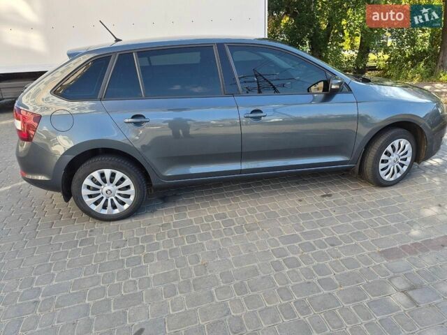 Сірий Шкода Спейсбек, об'ємом двигуна 1.6 л та пробігом 170 тис. км за 9200 $, фото 1 на Automoto.ua
