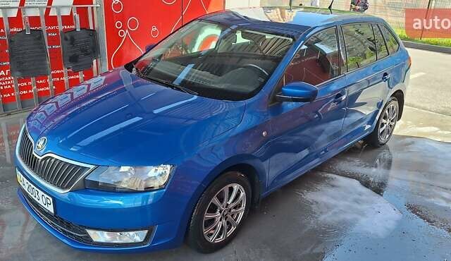 Синій Шкода Спейсбек, об'ємом двигуна 1.6 л та пробігом 89 тис. км за 13500 $, фото 1 на Automoto.ua
