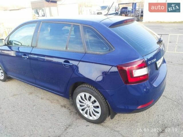 Синий Шкода Спейсбек, объемом двигателя 1.6 л и пробегом 272 тыс. км за 6792 $, фото 1 на Automoto.ua