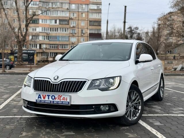 Білий Шкода Суперб, об'ємом двигуна 1.8 л та пробігом 184 тис. км за 13300 $, фото 1 на Automoto.ua