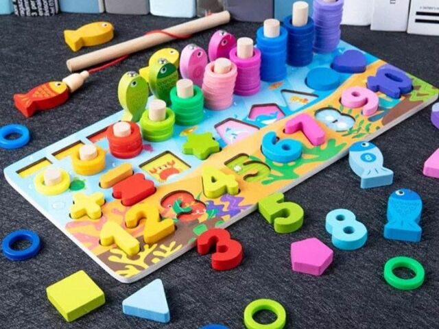 Белый Шкода Суперб, объемом двигателя 1.8 л и пробегом 0 тыс. км за 6 $, фото 1 на Automoto.ua