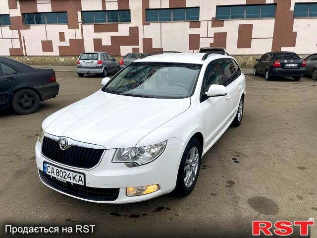 Белый Шкода Суперб, объемом двигателя 2 л и пробегом 22500 тыс. км за 8200 $, фото 1 на Automoto.ua