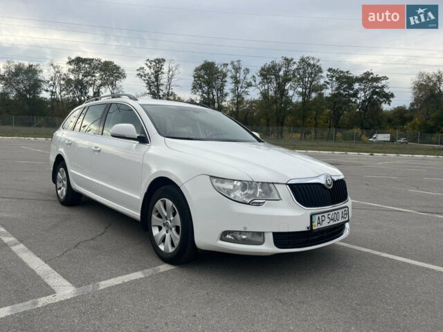 Білий Шкода Суперб, об'ємом двигуна 1.8 л та пробігом 241 тис. км за 6500 $, фото 1 на Automoto.ua