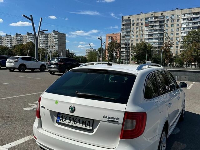 Білий Шкода Суперб, об'ємом двигуна 1.6 л та пробігом 253 тис. км за 9999 $, фото 1 на Automoto.ua