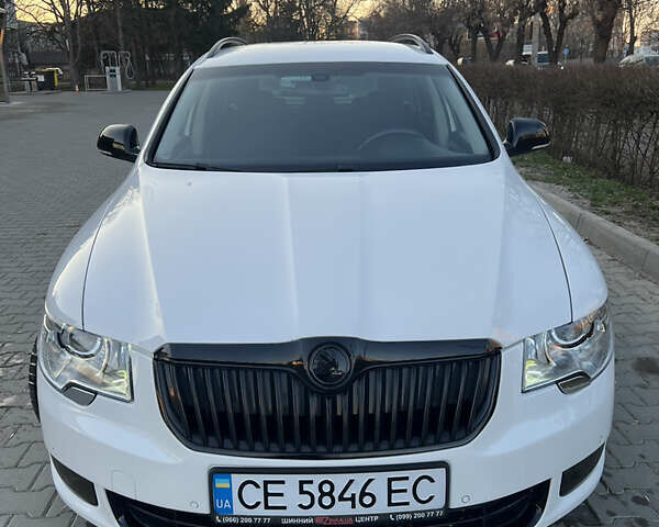 Білий Шкода Суперб, об'ємом двигуна 2 л та пробігом 200 тис. км за 11200 $, фото 1 на Automoto.ua