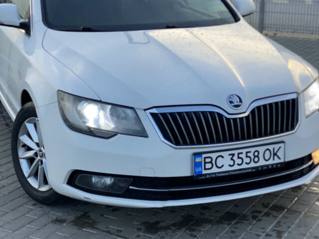 Білий Шкода Суперб, об'ємом двигуна 1.6 л та пробігом 370 тис. км за 8399 $, фото 1 на Automoto.ua