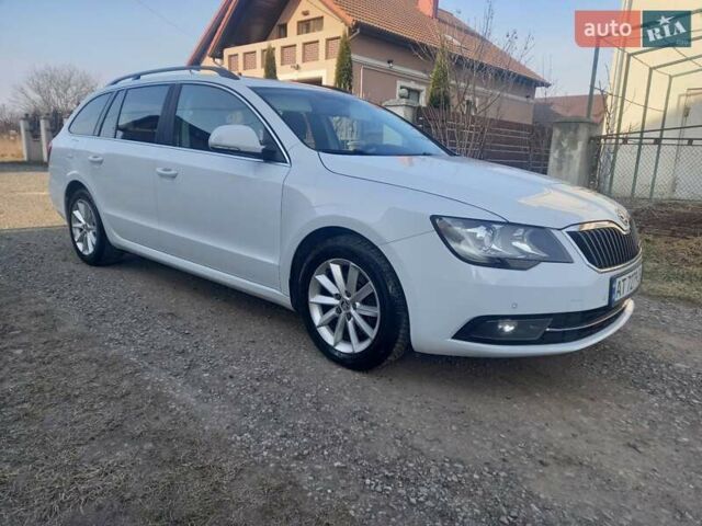 Белый Шкода Суперб, объемом двигателя 1.6 л и пробегом 219 тыс. км за 10900 $, фото 1 на Automoto.ua