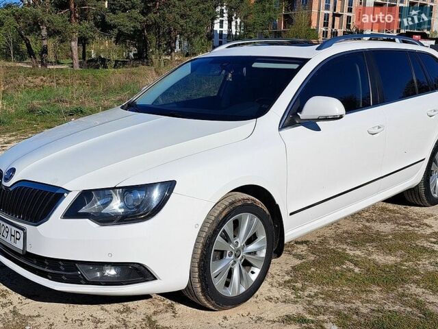 Белый Шкода Суперб, объемом двигателя 1.97 л и пробегом 358 тыс. км за 12999 $, фото 1 на Automoto.ua