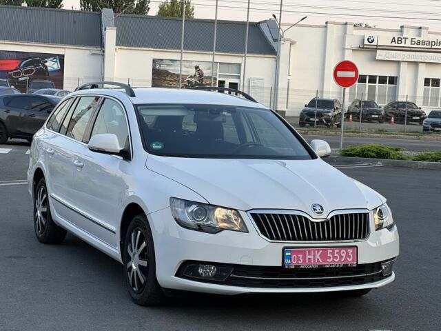 Білий Шкода Суперб, об'ємом двигуна 2 л та пробігом 193 тис. км за 15500 $, фото 1 на Automoto.ua
