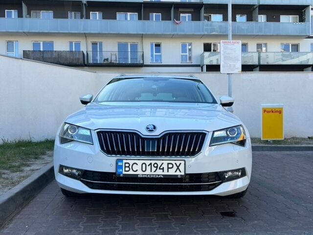 Білий Шкода Суперб, об'ємом двигуна 1.97 л та пробігом 192 тис. км за 21300 $, фото 1 на Automoto.ua