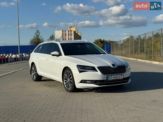 Білий Шкода Суперб, об'ємом двигуна 1.97 л та пробігом 280 тис. км за 15400 $, фото 1 на Automoto.ua