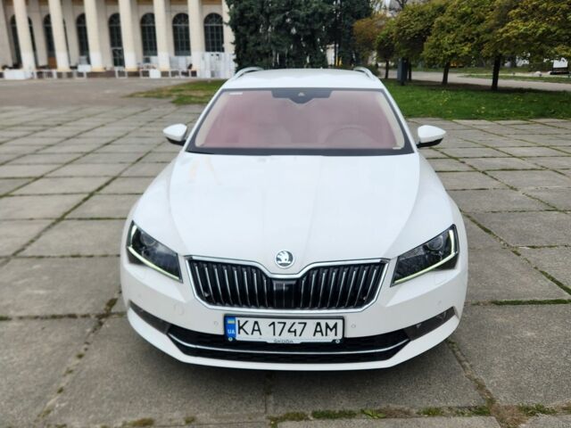 Білий Шкода Суперб, об'ємом двигуна 2 л та пробігом 202 тис. км за 19500 $, фото 1 на Automoto.ua