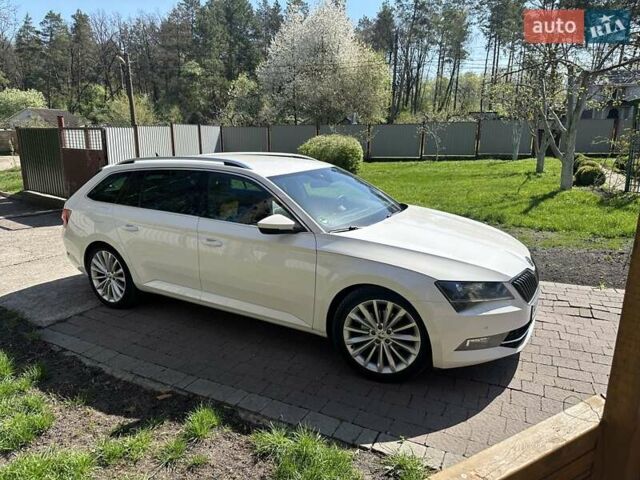 Білий Шкода Суперб, об'ємом двигуна 1.97 л та пробігом 187 тис. км за 26500 $, фото 1 на Automoto.ua