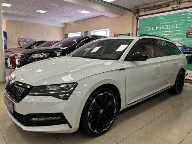 Белый Шкода Суперб, объемом двигателя 1.4 л и пробегом 116 тыс. км за 25000 $, фото 1 на Automoto.ua