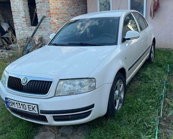 Білий Шкода Суперб, об'ємом двигуна 2.01 л та пробігом 210 тис. км за 5200 $, фото 1 на Automoto.ua