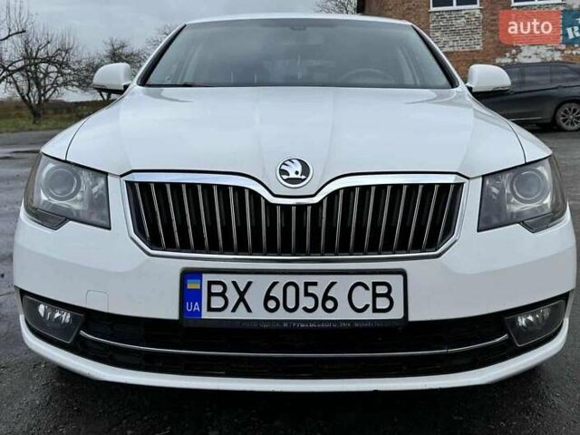 Белый Шкода Суперб, объемом двигателя 1.8 л и пробегом 186 тыс. км за 12700 $, фото 1 на Automoto.ua