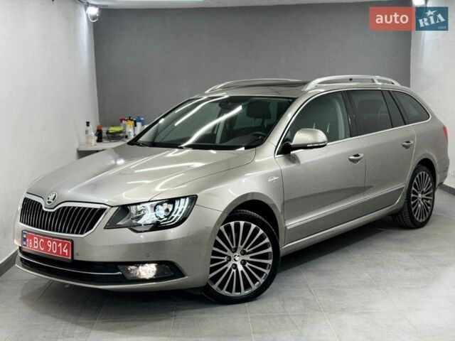 Бежевый Шкода Суперб, объемом двигателя 2 л и пробегом 131 тыс. км за 14000 $, фото 1 на Automoto.ua