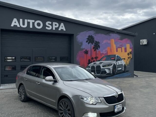 Шкода Суперб 2012 у Умани на Automoto.ua Бежевий Шкода Суперб, об'ємом двигуна 1.8 л та пробігом 295 тис. км за 7999 $, фото 1 на Automoto.ua