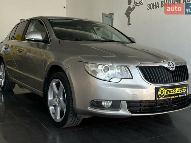 Бежевый Шкода Суперб, объемом двигателя 1.8 л и пробегом 227 тыс. км за 9100 $, фото 1 на Automoto.ua
