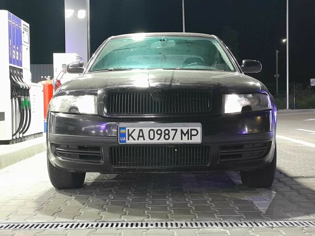 Черный Шкода Суперб, объемом двигателя 1.8 л и пробегом 470 тыс. км за 3701 $, фото 1 на Automoto.ua