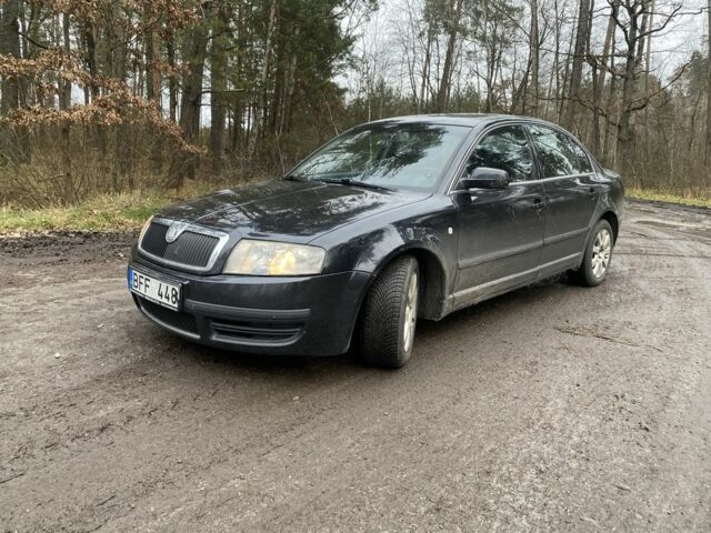 Черный Шкода Суперб, объемом двигателя 0 л и пробегом 330 тыс. км за 2600 $, фото 1 на Automoto.ua