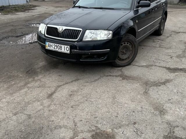 Черный Шкода Суперб, объемом двигателя 2.5 л и пробегом 100 тыс. км за 2200 $, фото 1 на Automoto.ua