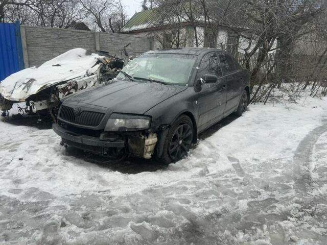 Черный Шкода Суперб, объемом двигателя 1.8 л и пробегом 275 тыс. км за 1250 $, фото 1 на Automoto.ua