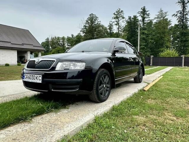 Чорний Шкода Суперб, об'ємом двигуна 1.8 л та пробігом 274 тис. км за 7200 $, фото 1 на Automoto.ua