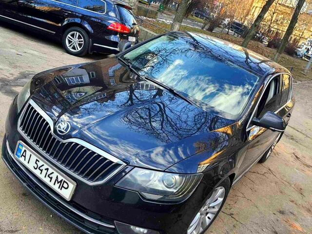 Чорний Шкода Суперб, об'ємом двигуна 2 л та пробігом 240 тис. км за 12700 $, фото 1 на Automoto.ua