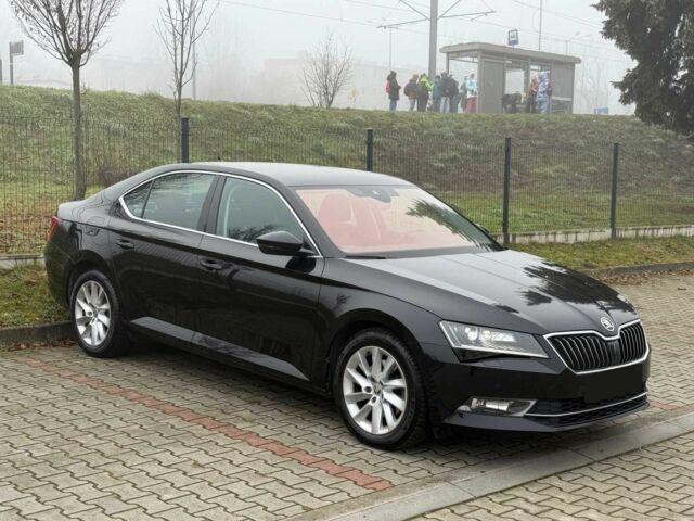 Черный Шкода Суперб, объемом двигателя 1.5 л и пробегом 34 тыс. км за 7700 $, фото 1 на Automoto.ua