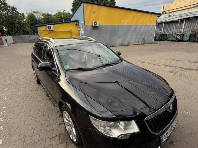 Чорний Шкода Суперб, об'ємом двигуна 2 л та пробігом 250 тис. км за 8700 $, фото 1 на Automoto.ua